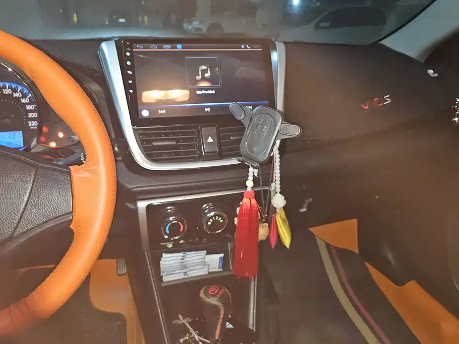 Toyota Vios FS — миниатюра 13