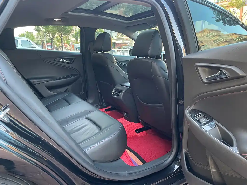 Chevrolet Malibu XL — миниатюра 11