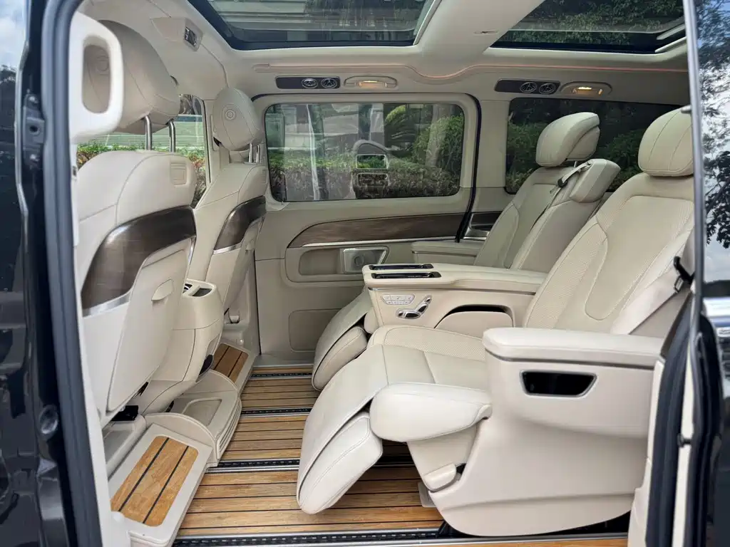 MERCEDES-BENZ V CLASS