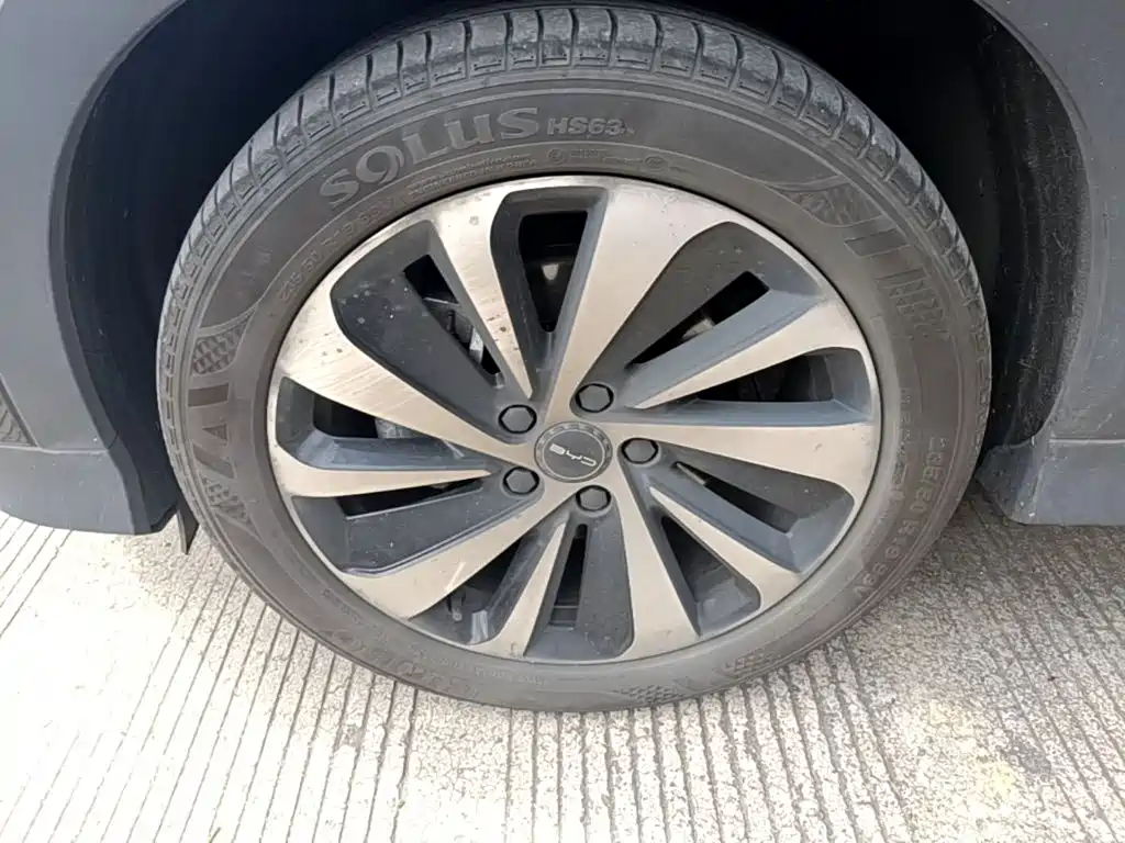 BYD PLUS New Energy — миниатюра 23