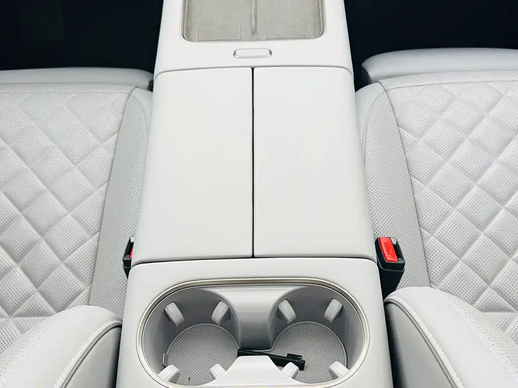 Li Auto Li L8 — миниатюра 15
