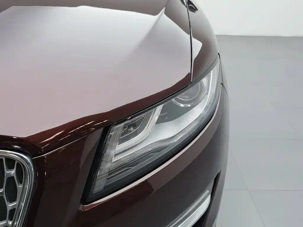 Lincoln MKC 2019 2.0T Premium VI