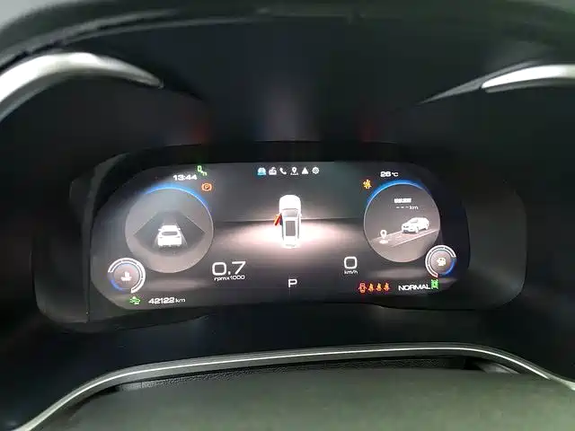 Wey Wey VV6 — миниатюра 7