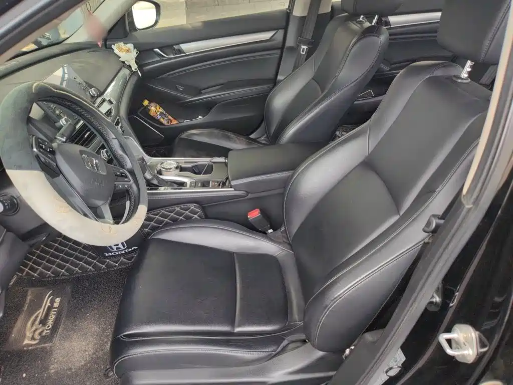 Honda Accord 2018 260TURBO Luxury V