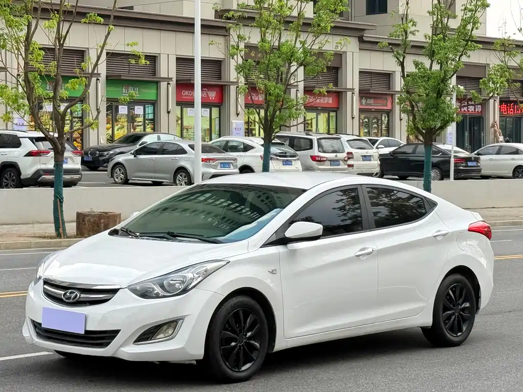 Hyundai Elantra Langdong
