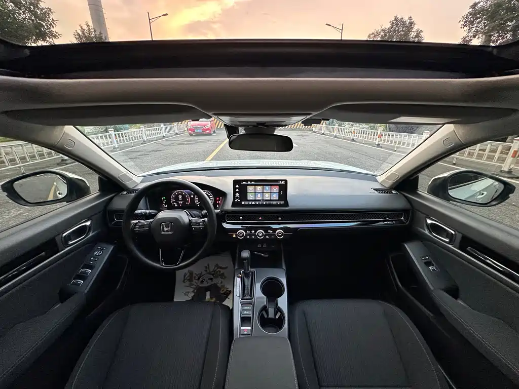 Honda Civic — миниатюра 5