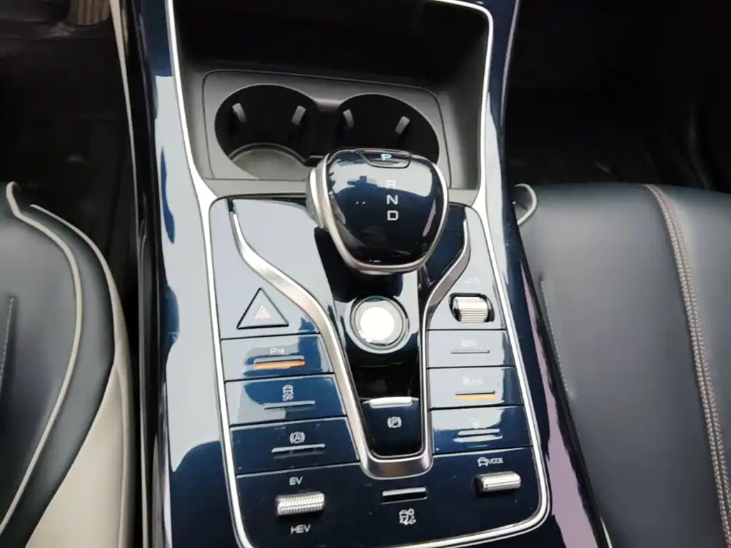 BYD Qin PLUS — миниатюра 14