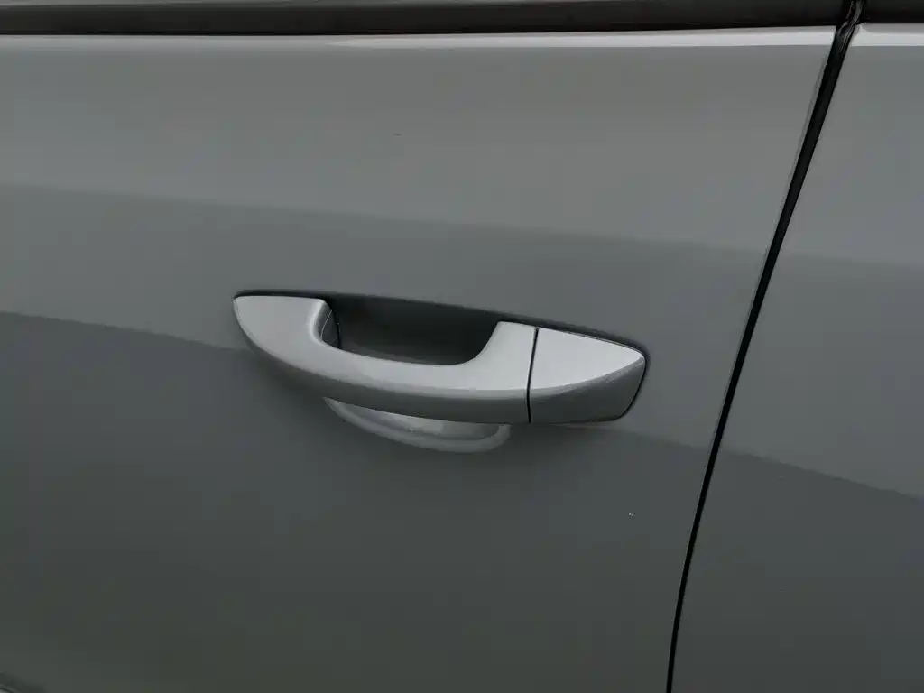 Volkswagen Golf — миниатюра 18