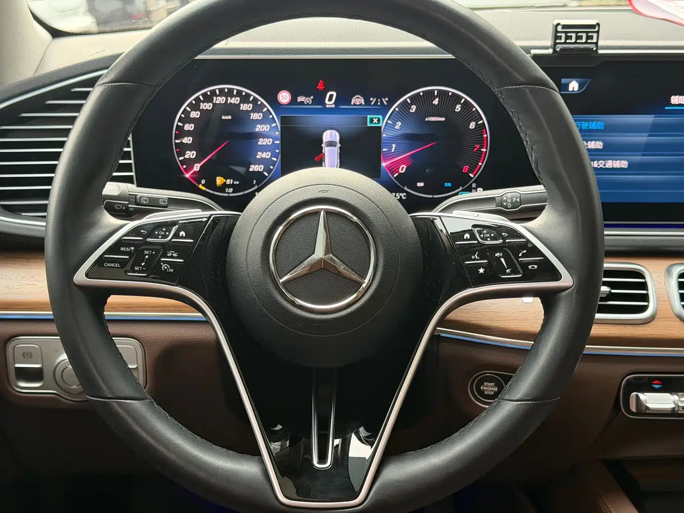 Mercedes-Benz GLE (imported) 2024 Черный из Китая, фото 2