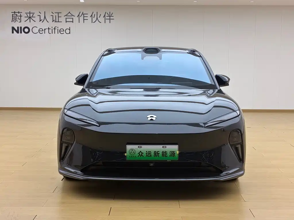 NIO ET5T — миниатюра 2