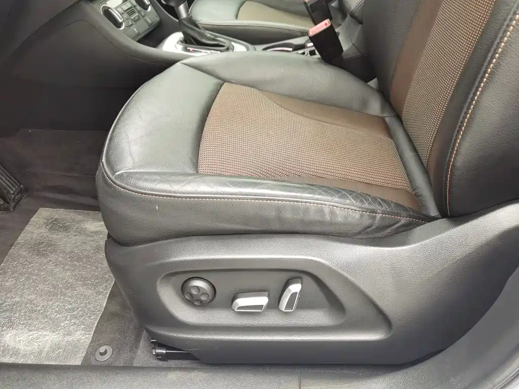 Audi Q3 — миниатюра 20