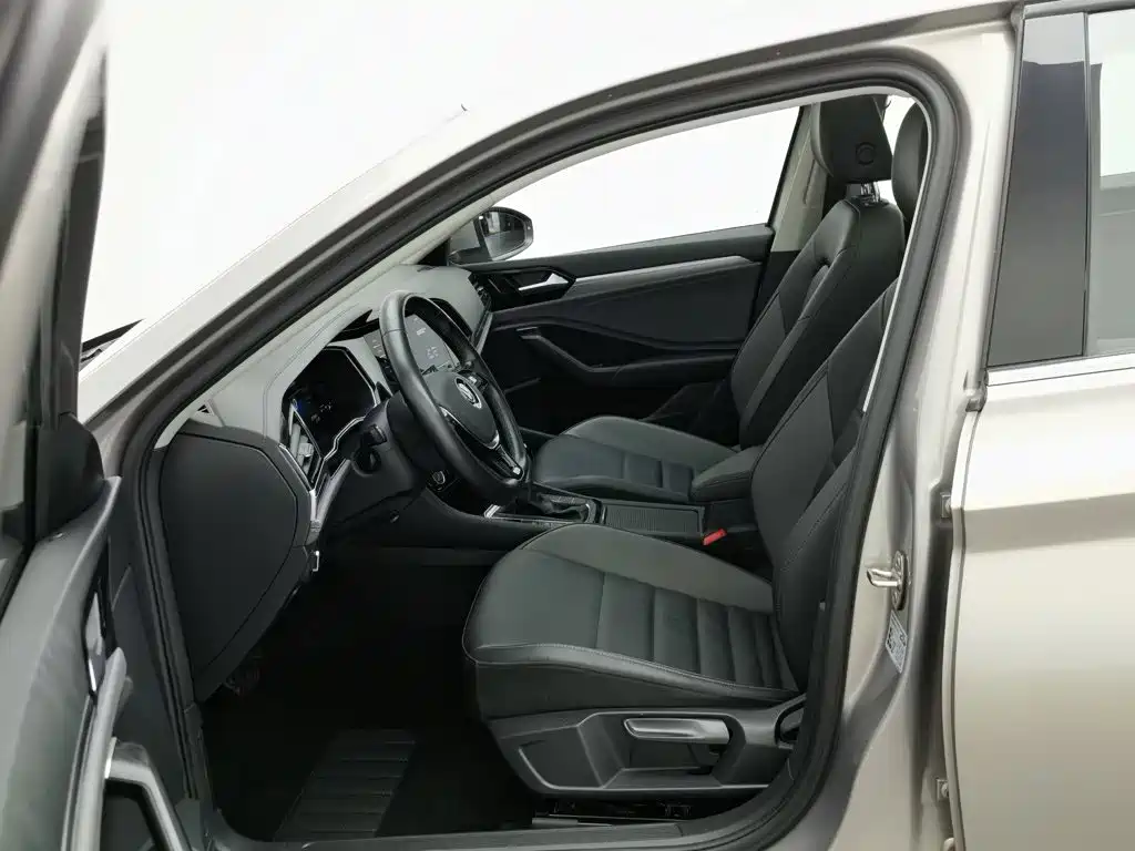 Volkswagen Sagitar — миниатюра 10