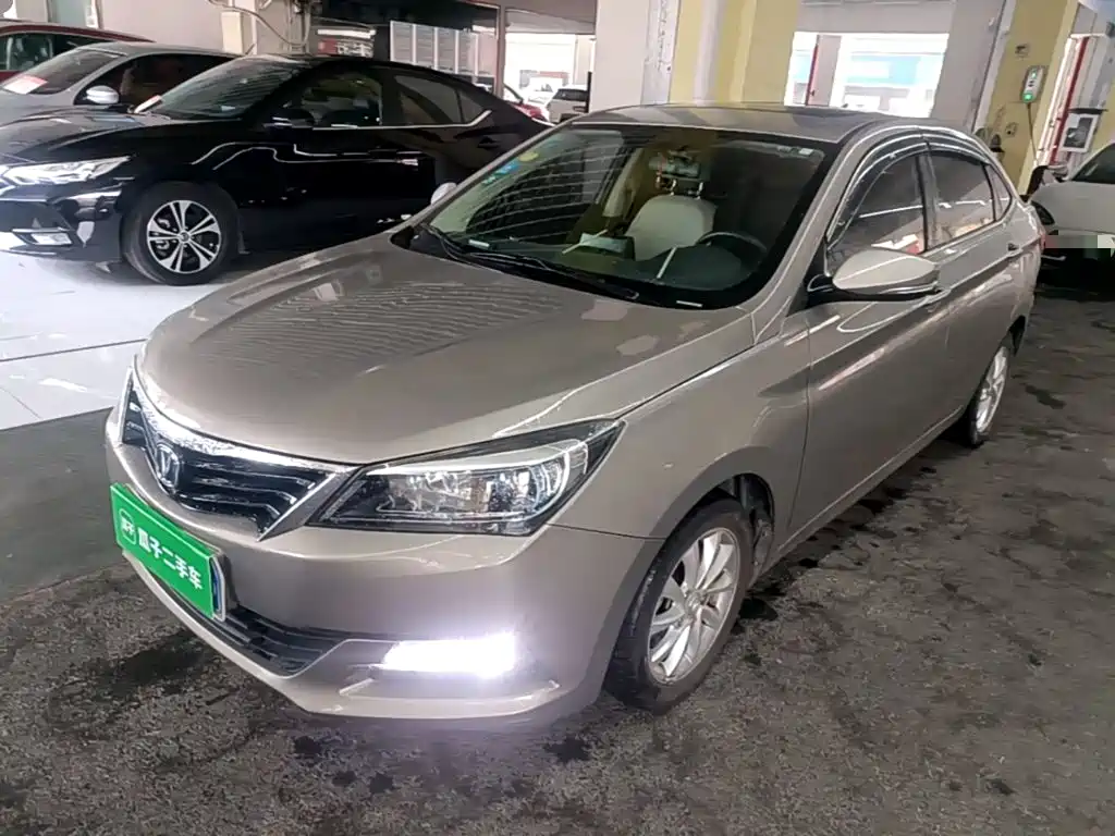Changan V7 — миниатюра 2