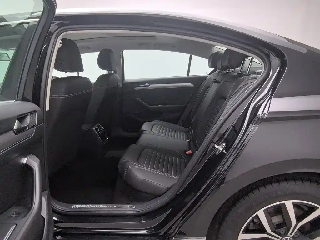 Volkswagen Magotan — миниатюра 15