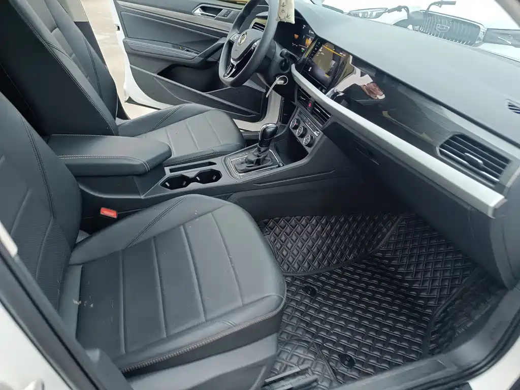 Volkswagen Lavida — миниатюра 13