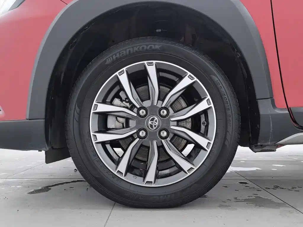 Toyota Yaris L — миниатюра 17