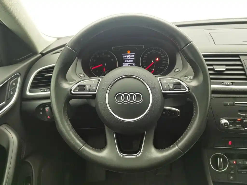 Audi Q3 — миниатюра 11