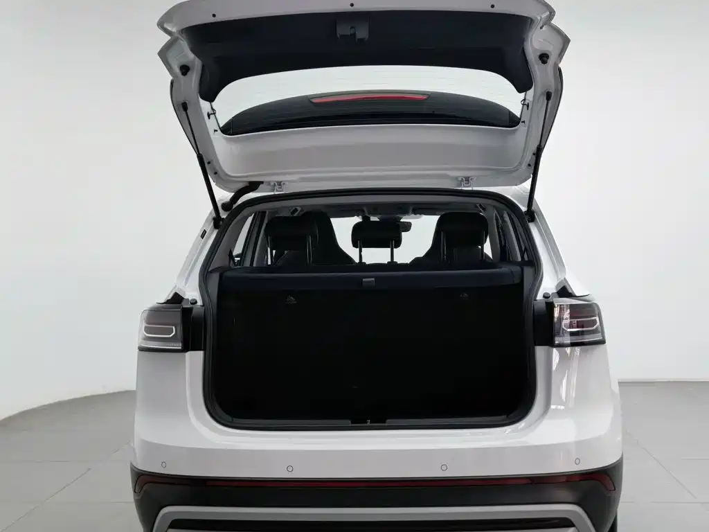 Volkswagen Tharu — миниатюра 16