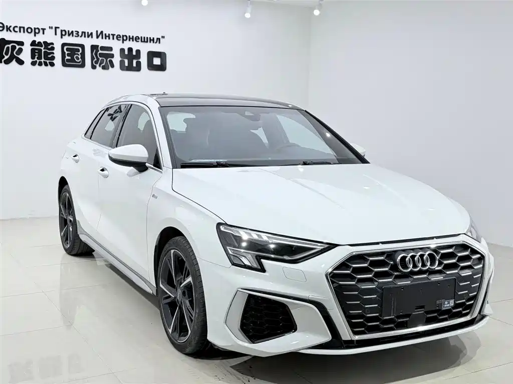 Audi A3 2021 Sportback 35 TFSI Fashion Sport