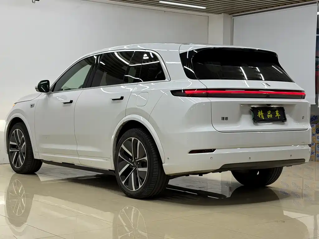Li Auto IDEAL L7