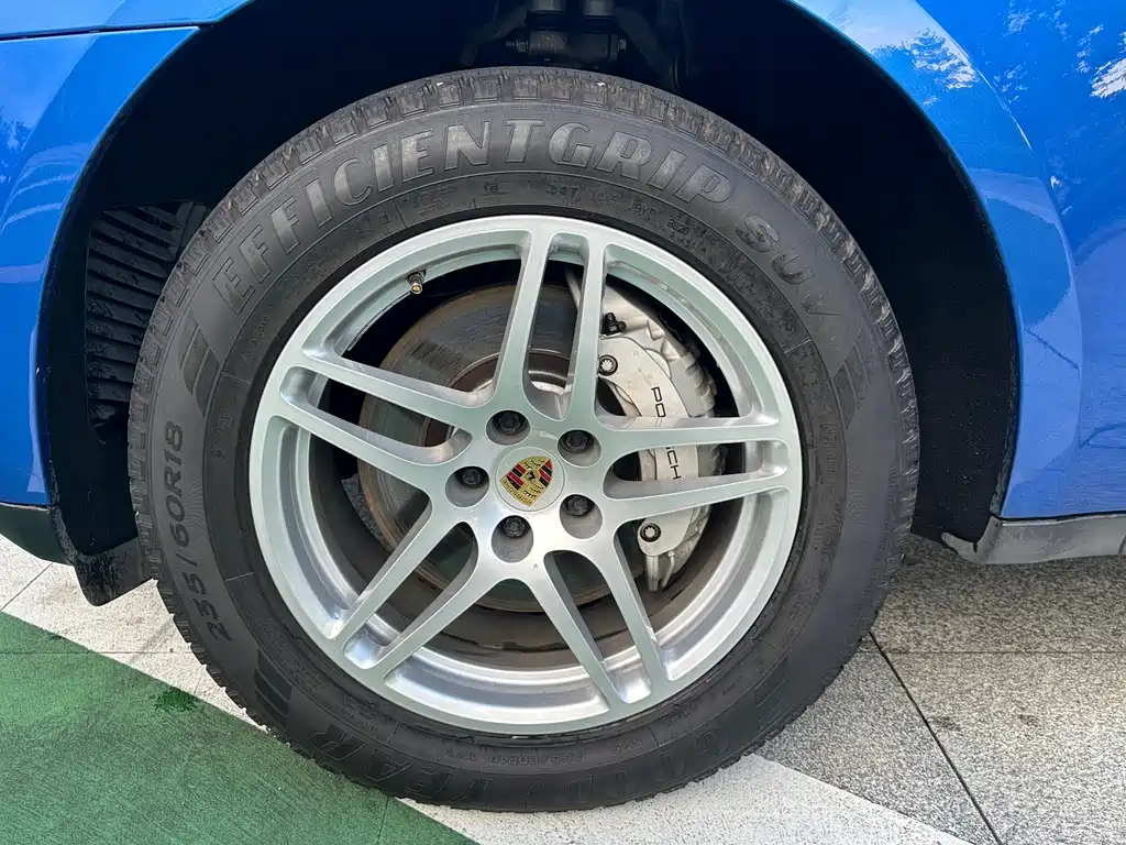 Porsche Macan — миниатюра 21