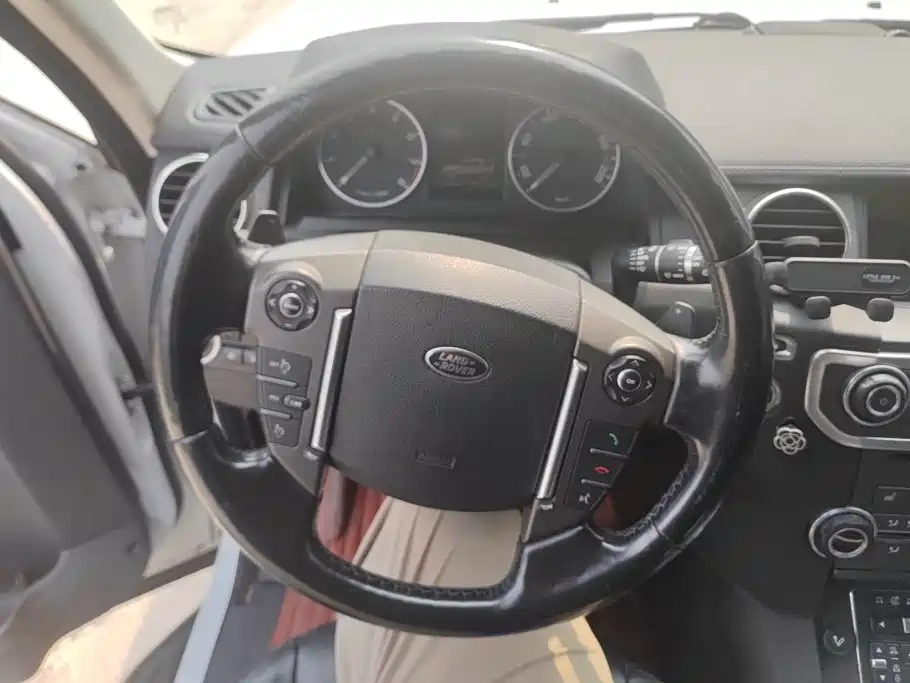 Land Rover Discovery — миниатюра 15
