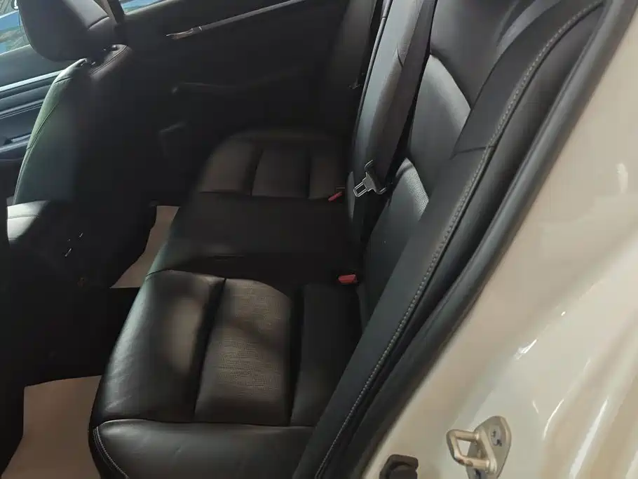 Nissan Teana — миниатюра 11