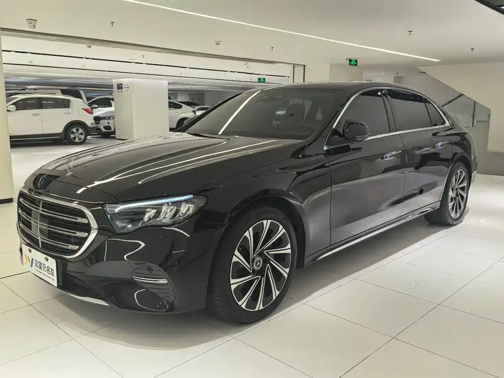 Mercedes-Benz E-Class 2024