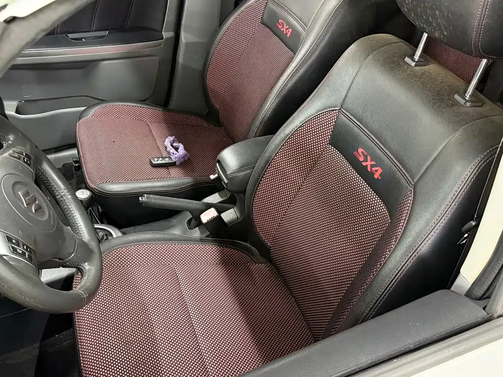 Suzuki SX4 — миниатюра 5