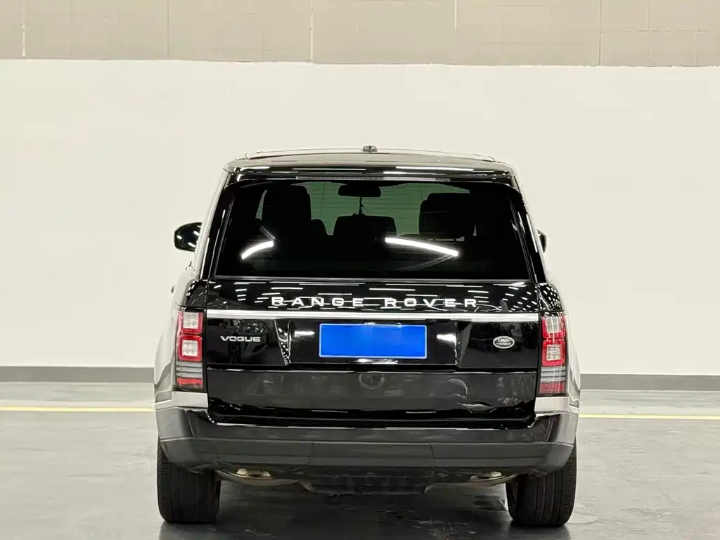 Land Rover Range Rover — миниатюра 10
