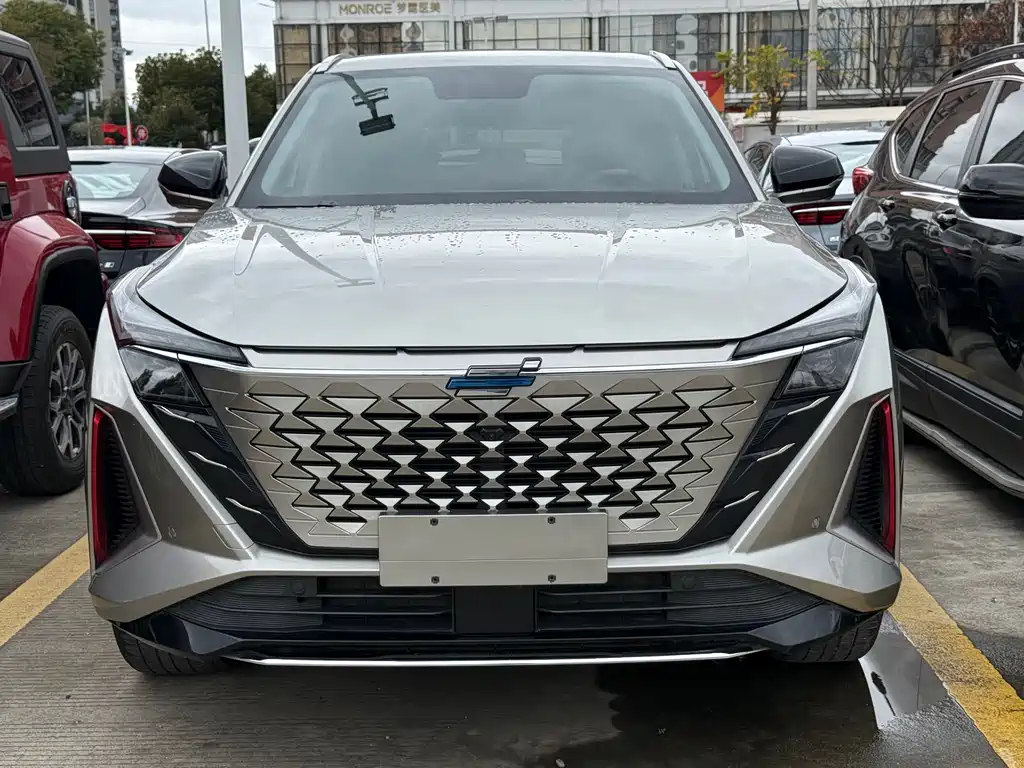 CHANGAN CHANGAN AUCHAN Z6