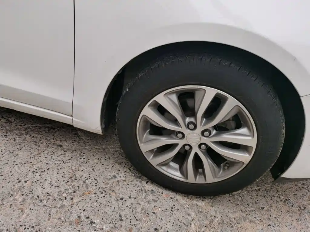 Buick Excelle — миниатюра 24