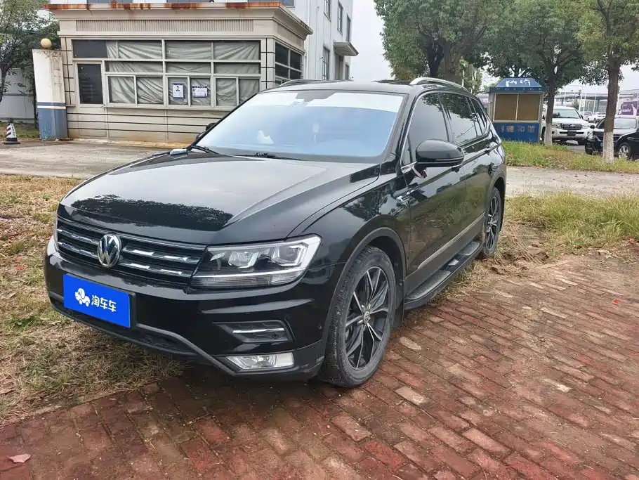 Volkswagen Tiguan L