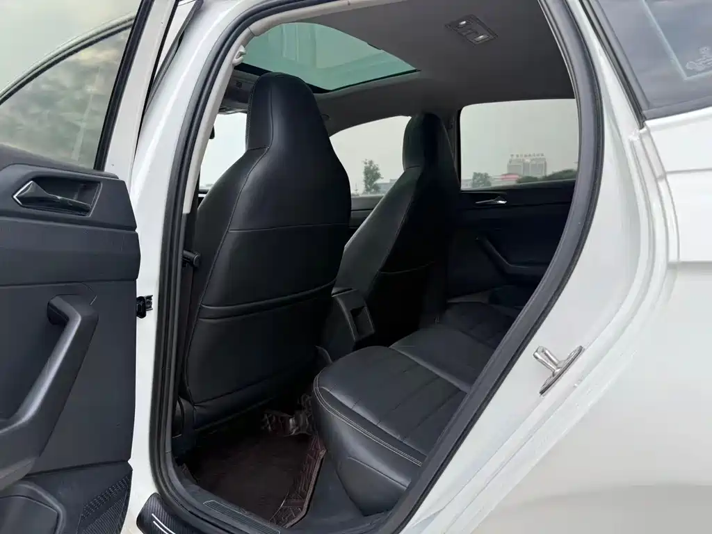 Volkswagen Polo 2019 Plus 1.5L AT