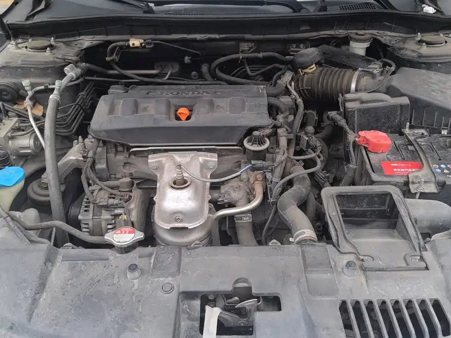 Honda Accord — миниатюра 10