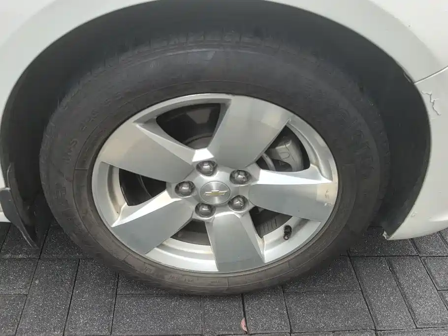 Chevrolet Malibu — миниатюра 6