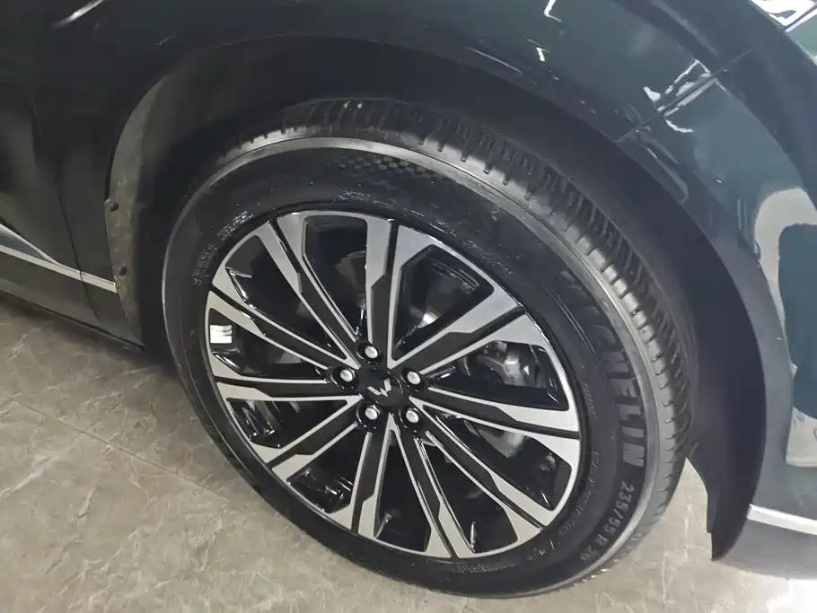 Wuling Xingguang L — миниатюра 6