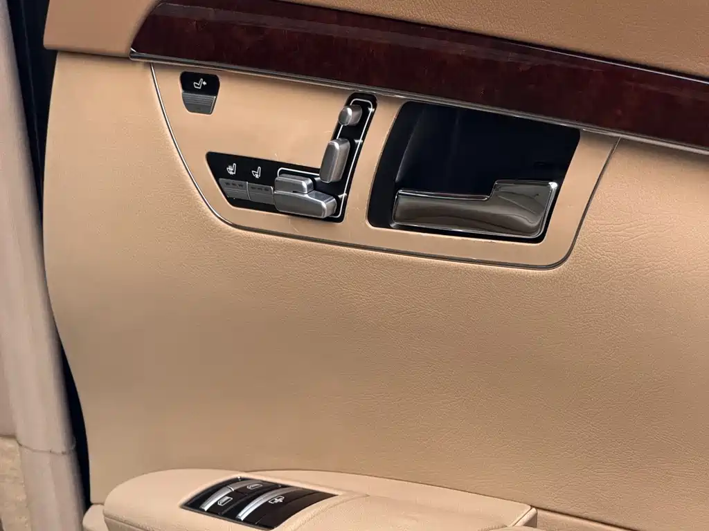 Mercedes-Benz S-Class S 2010 S 400 L HYBRID