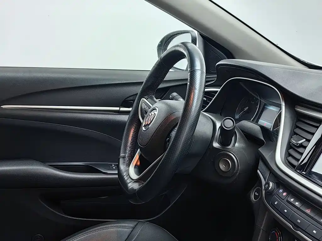 Buick Excelle — миниатюра 22