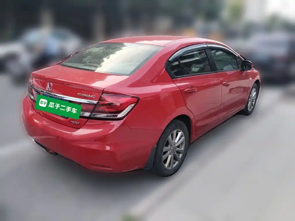 Honda Civic — миниатюра 4