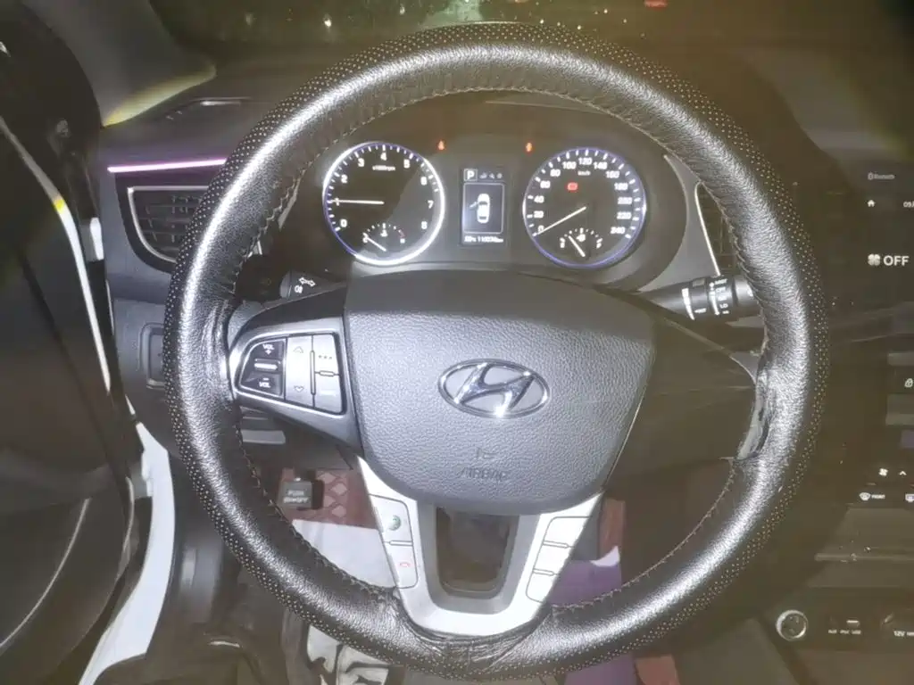 Hyundai Mistra — миниатюра 11