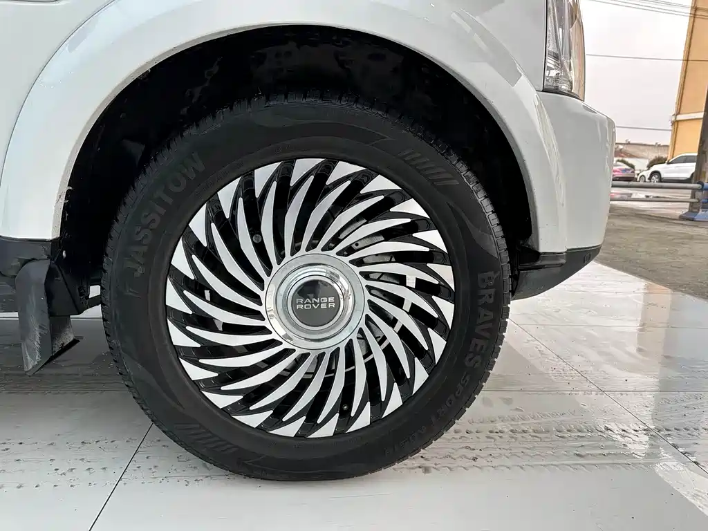 Land Rover Discovery 2015 3.0 SDV6 HSE