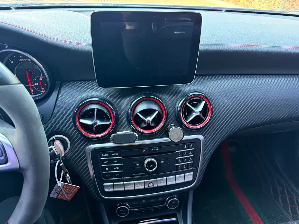 MERCEDES-BENZ A CLASS AMG