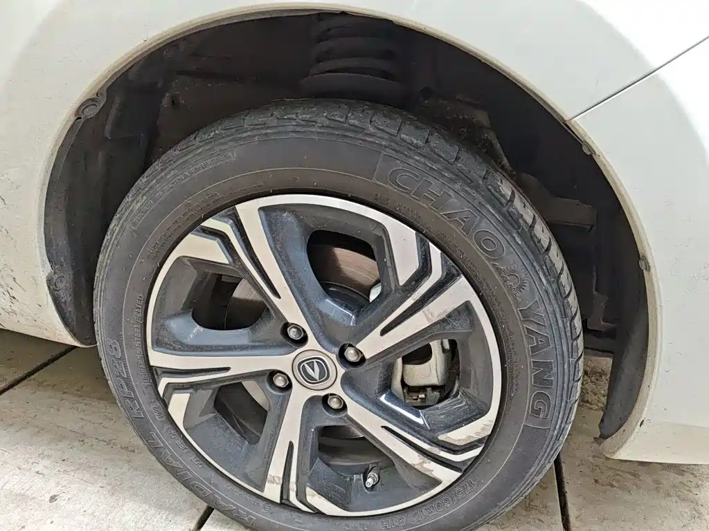 Changan Benben E-Star — миниатюра 25