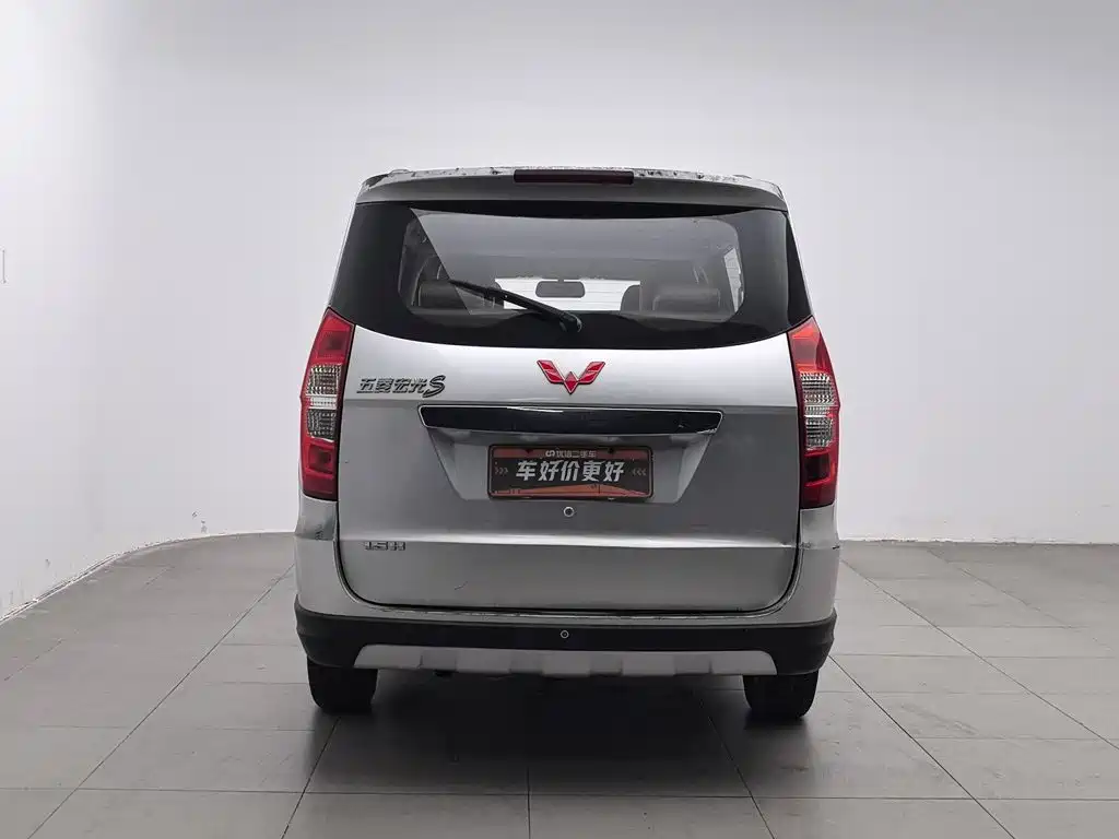 Wuling Hongguang — миниатюра 4