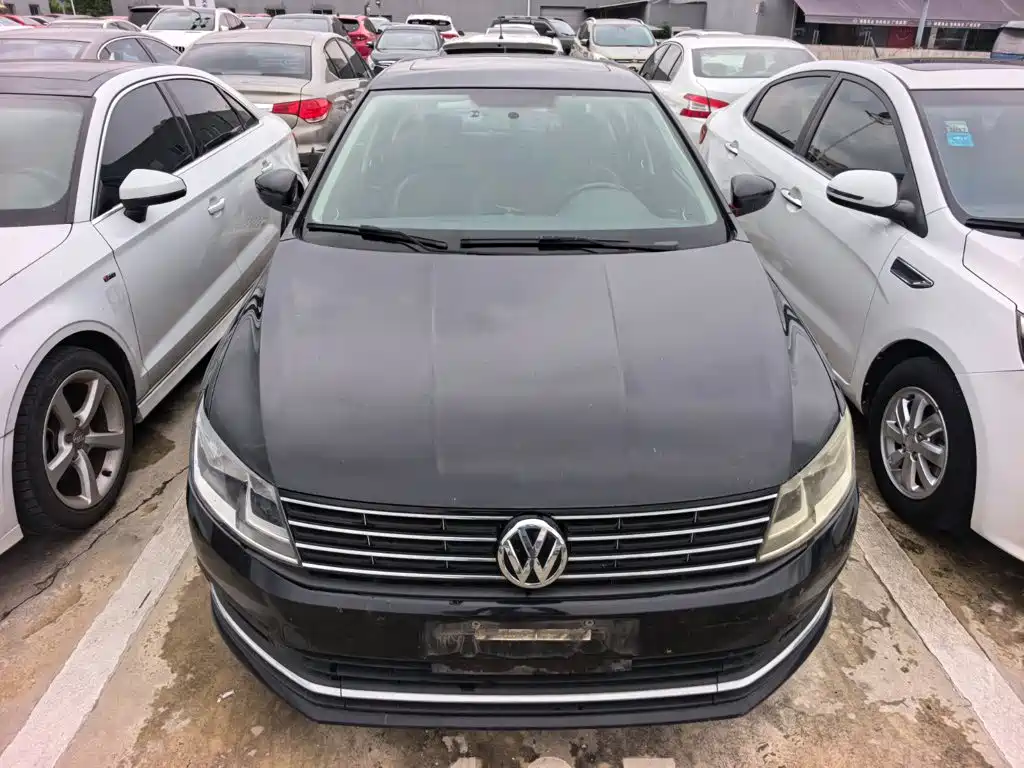 Volkswagen Lavida — миниатюра 2
