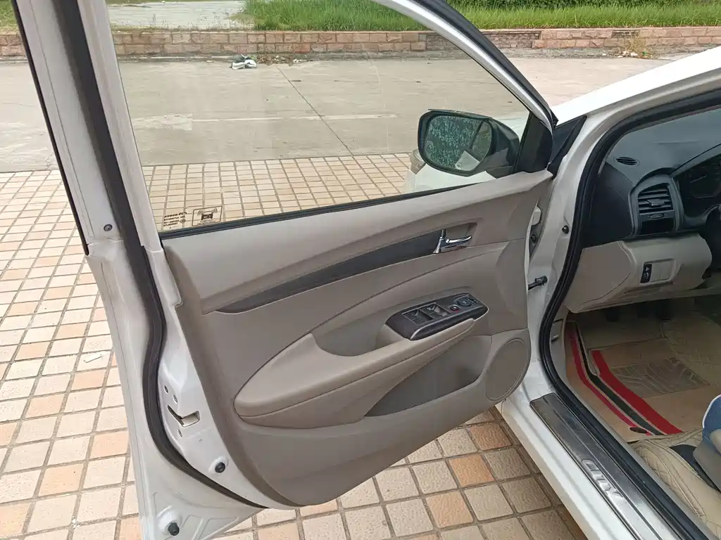Honda City Classic — миниатюра 6