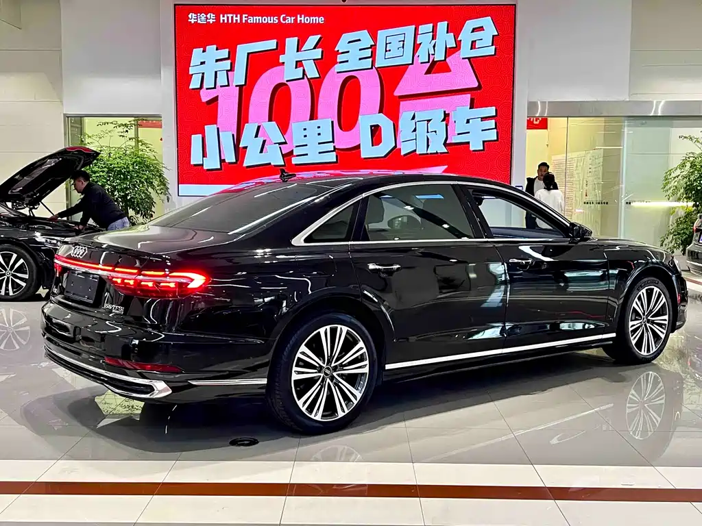 Audi A8 — миниатюра 11