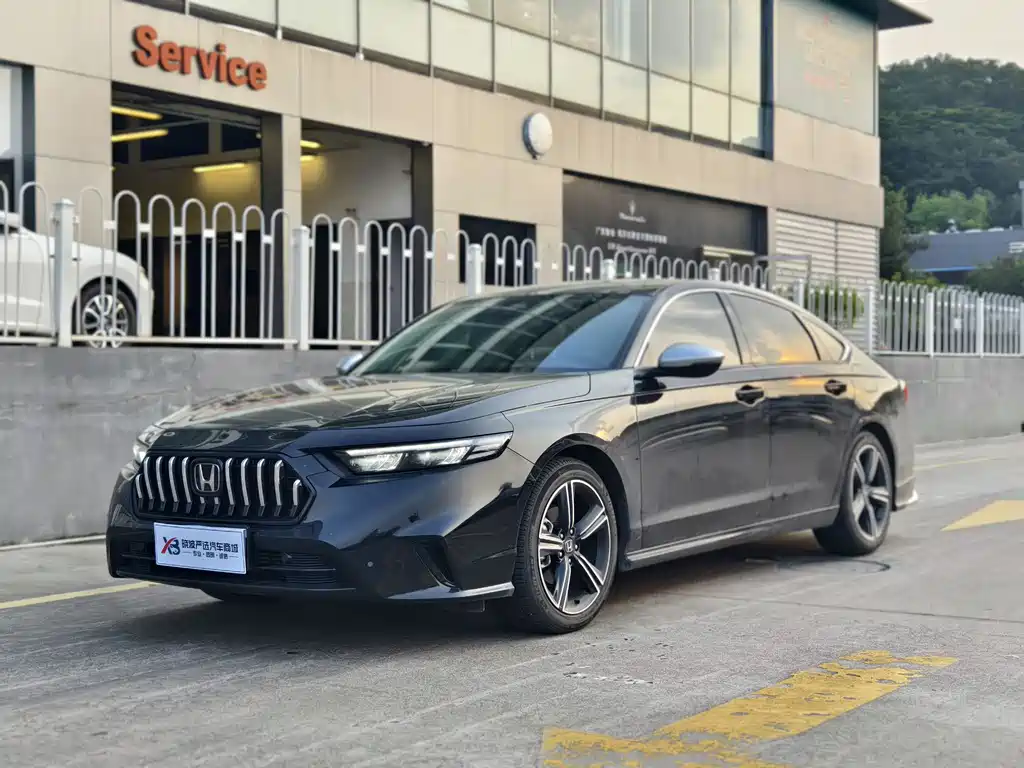 Купить Honda Inspire