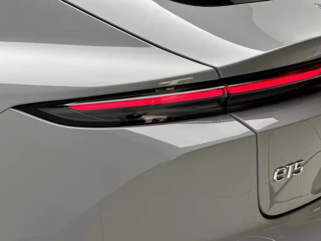 NIO ET5 — миниатюра 17